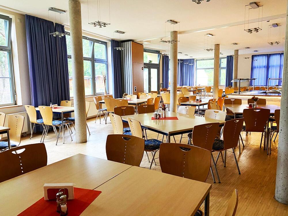 A&S Ferienzentrum Schwerin Шверин Экстерьер фото