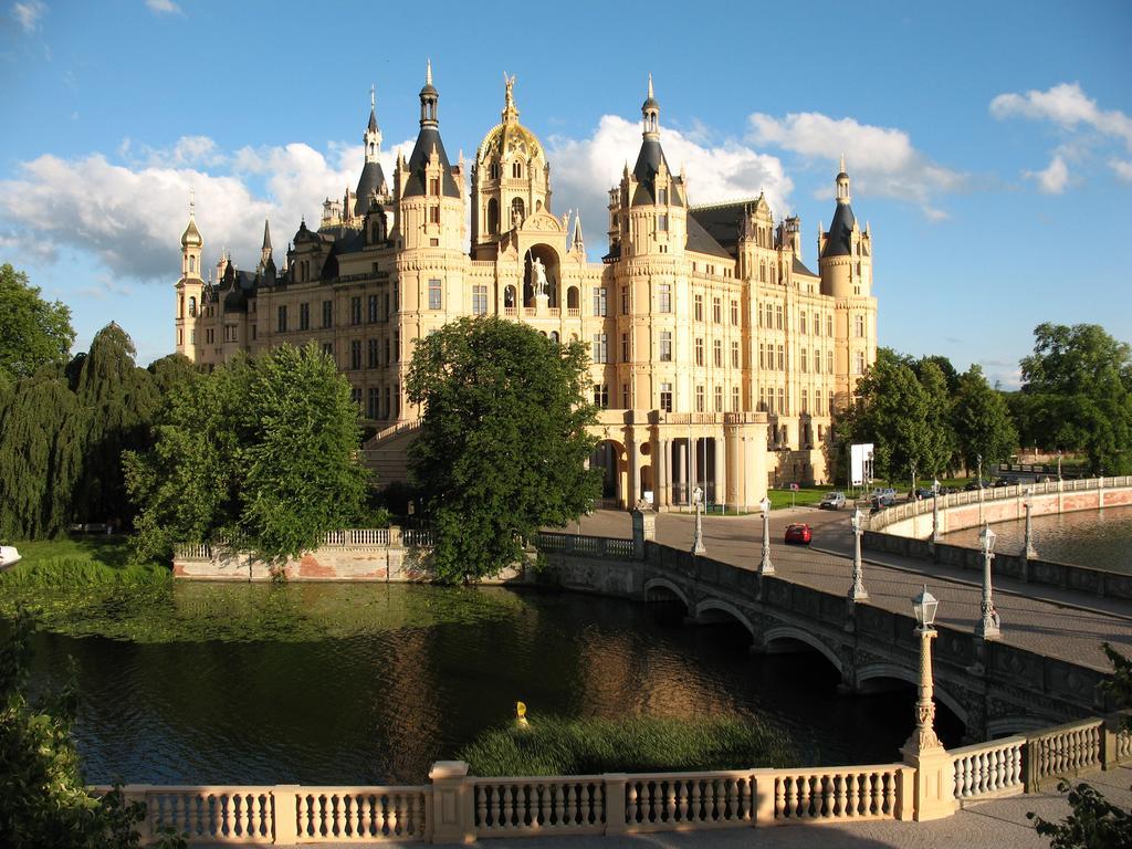 A&S Ferienzentrum Schwerin Шверин Экстерьер фото